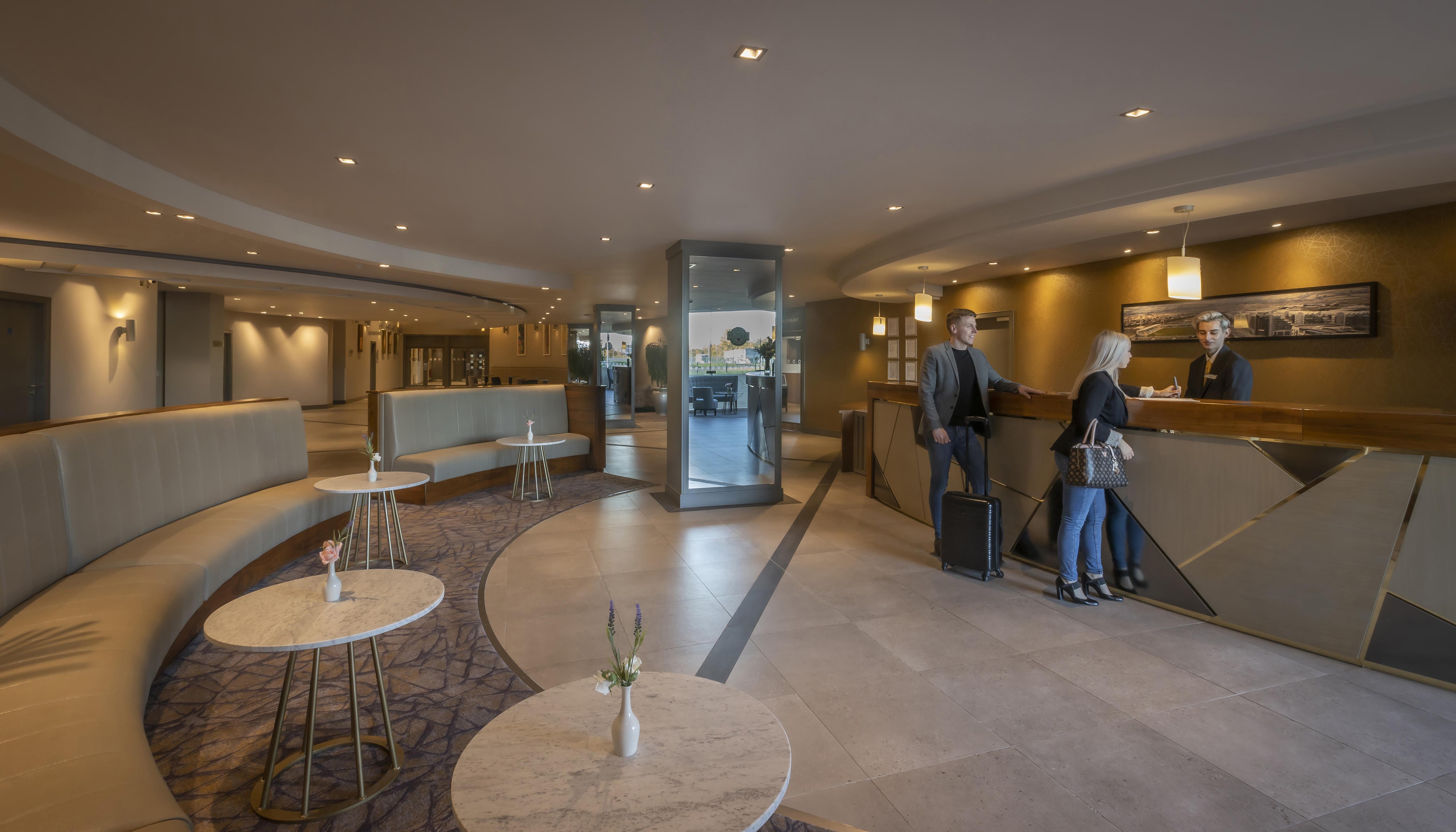 Maldron Hotel Tallaght Exterior photo