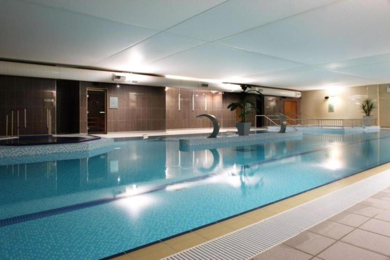 Maldron Hotel Tallaght Exterior photo